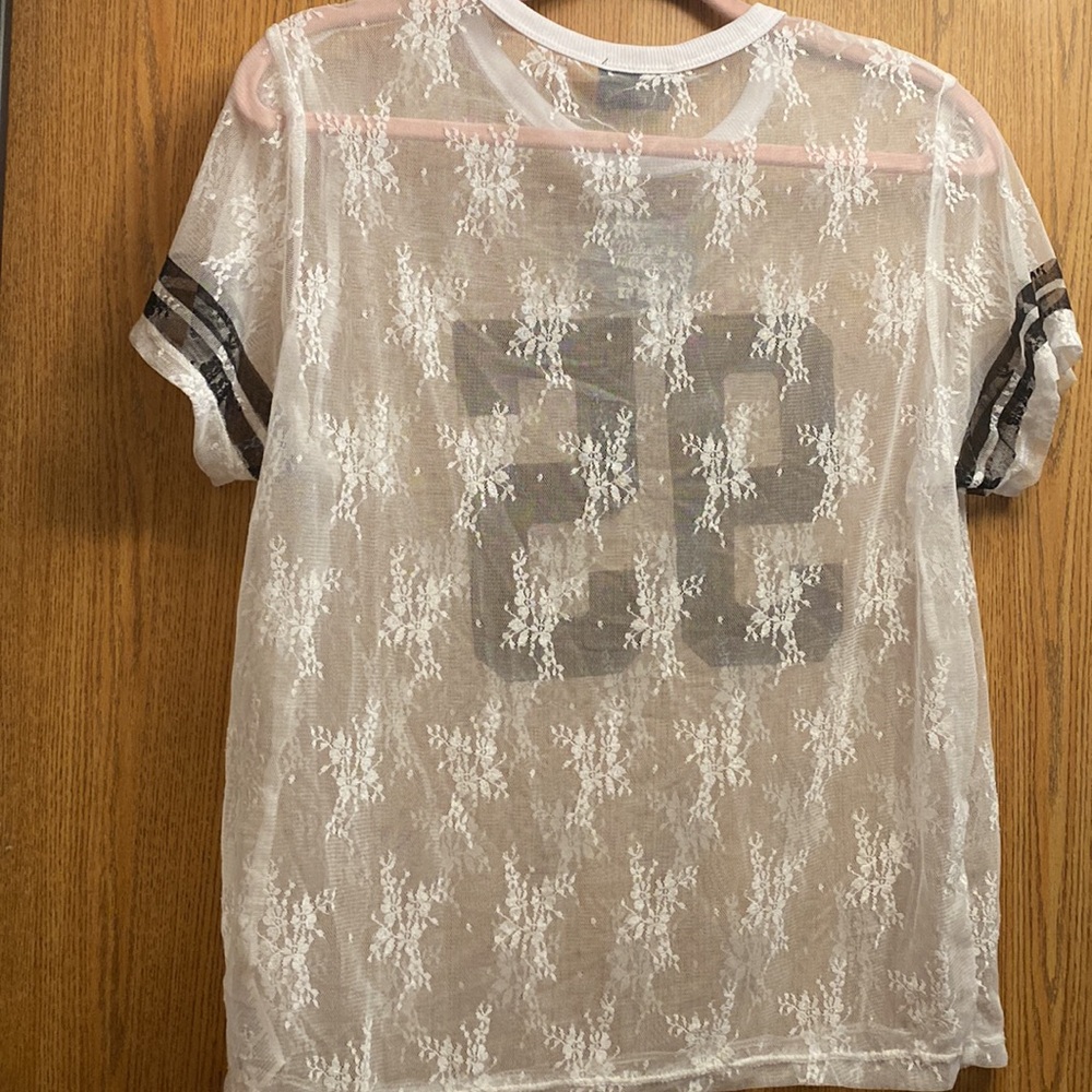NWT lace blouse - Picture 4 of 4
